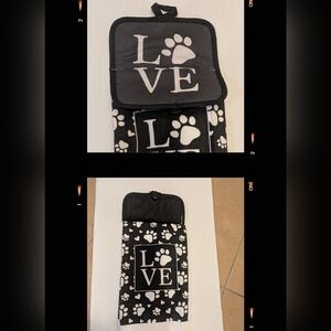 Black and White Love Paw Print Oven Mitt